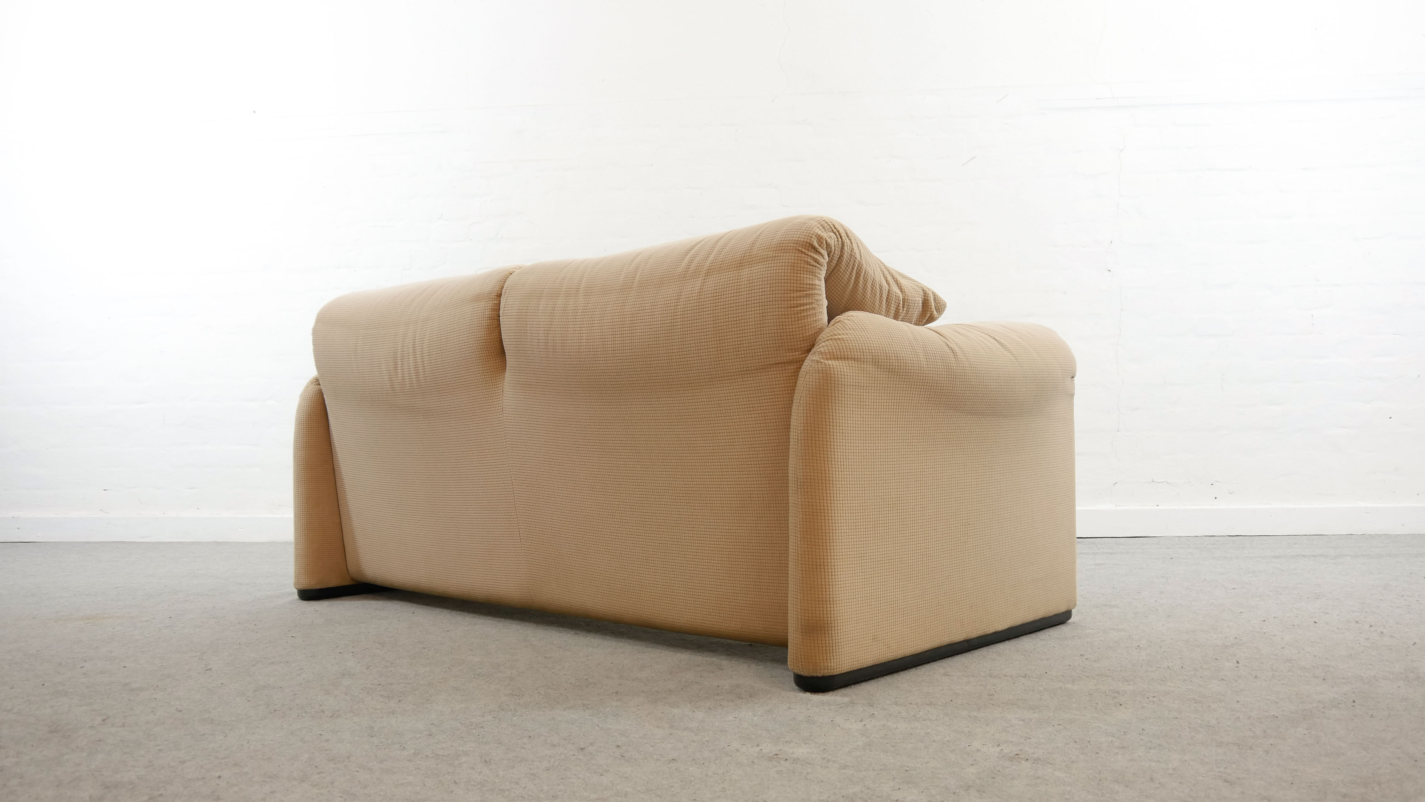 Set of Maralunga 2-seater & armchair by Vico Magistretti for Cassina, Italy