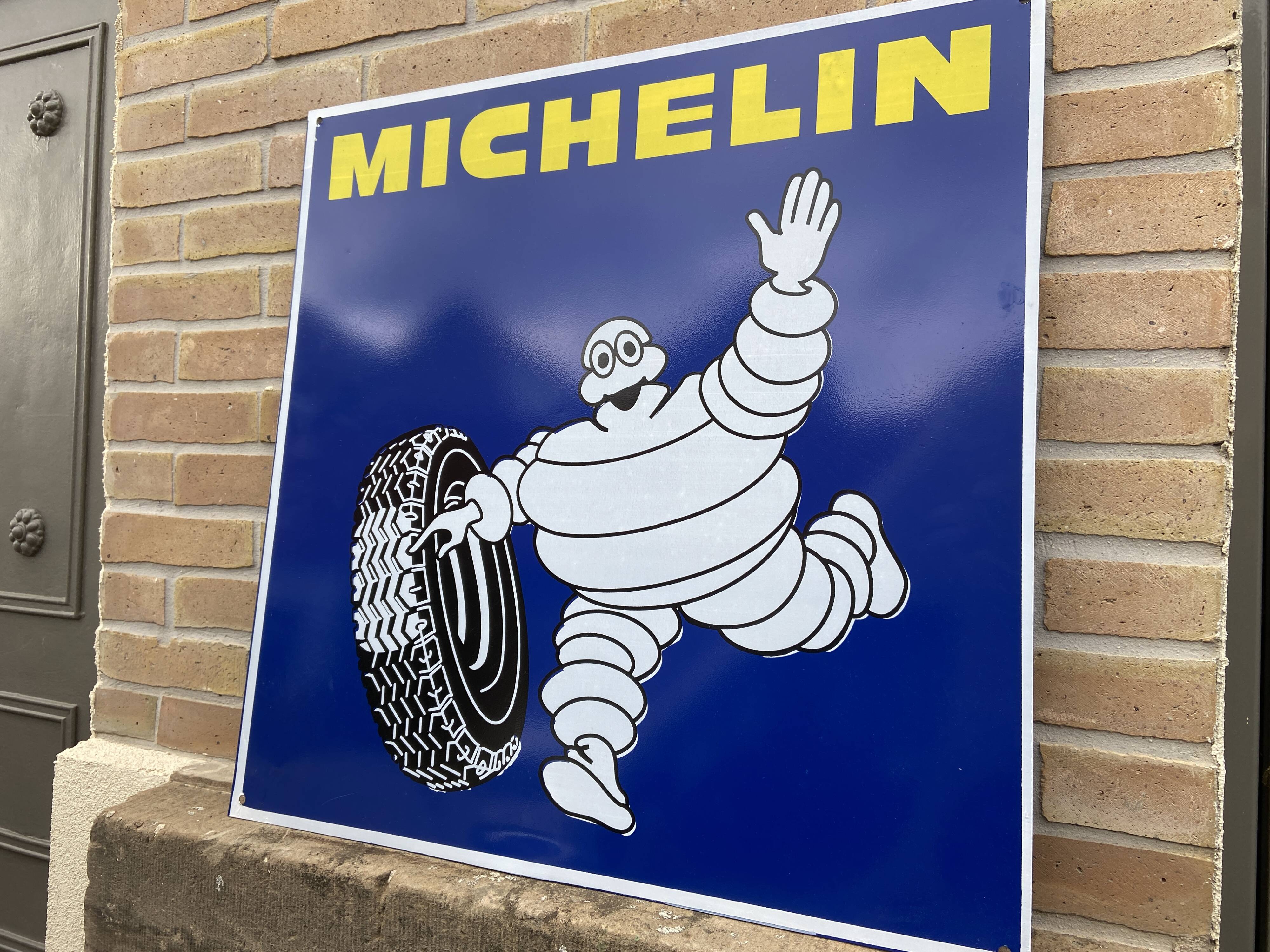 Advertising plate painted metal not enamelled Michelin tyres tires
