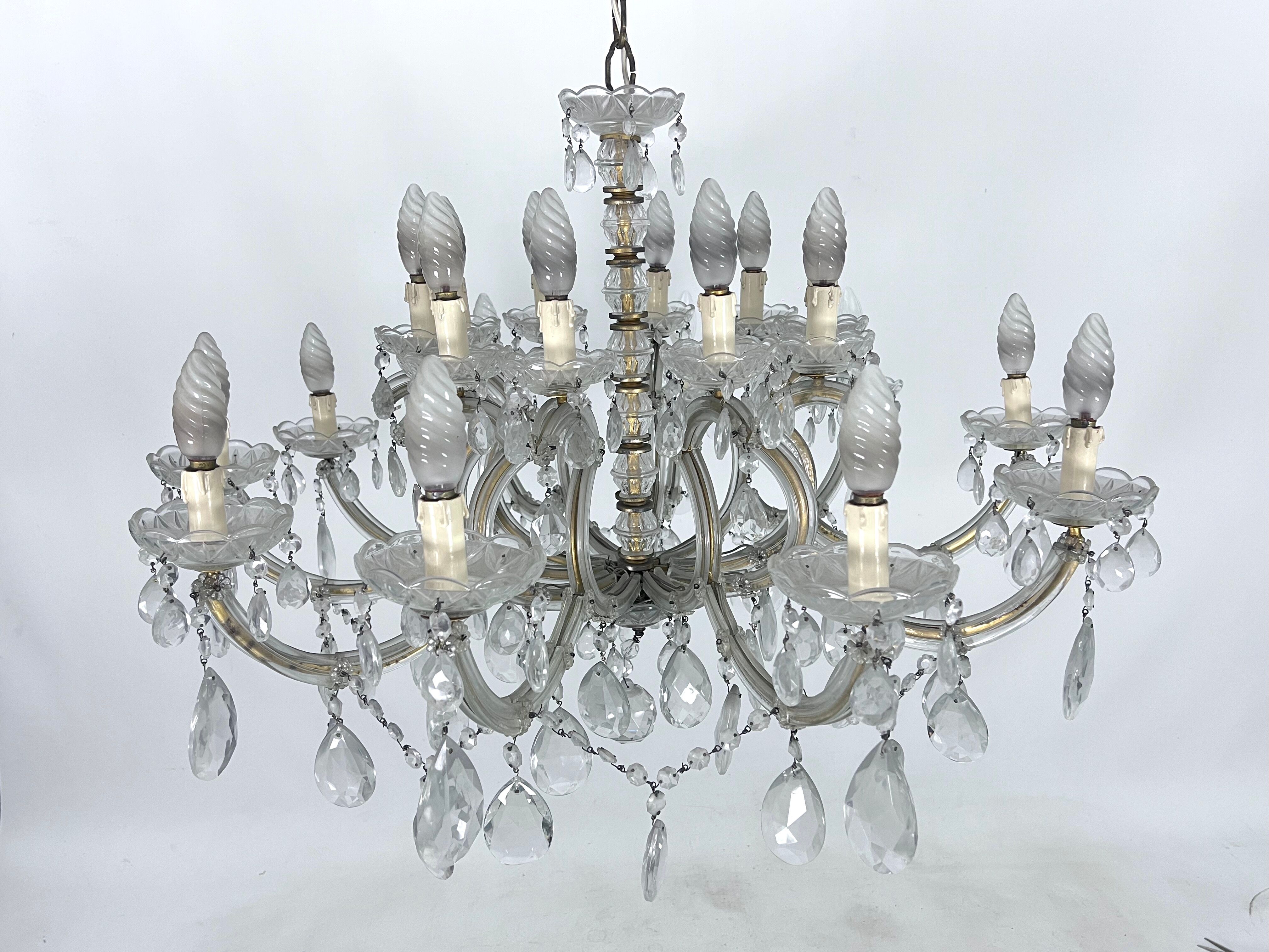 Mid-Century Maria Teresa crystal and brass large chandelier. Italy 1940s