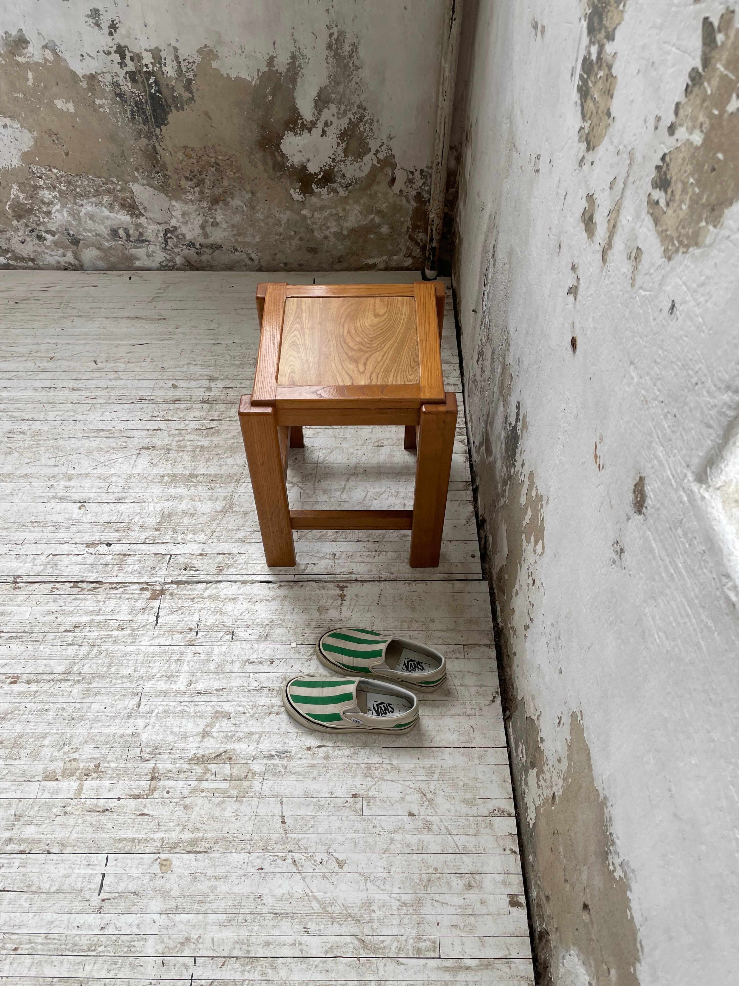 Solid elm stool Maison Regain