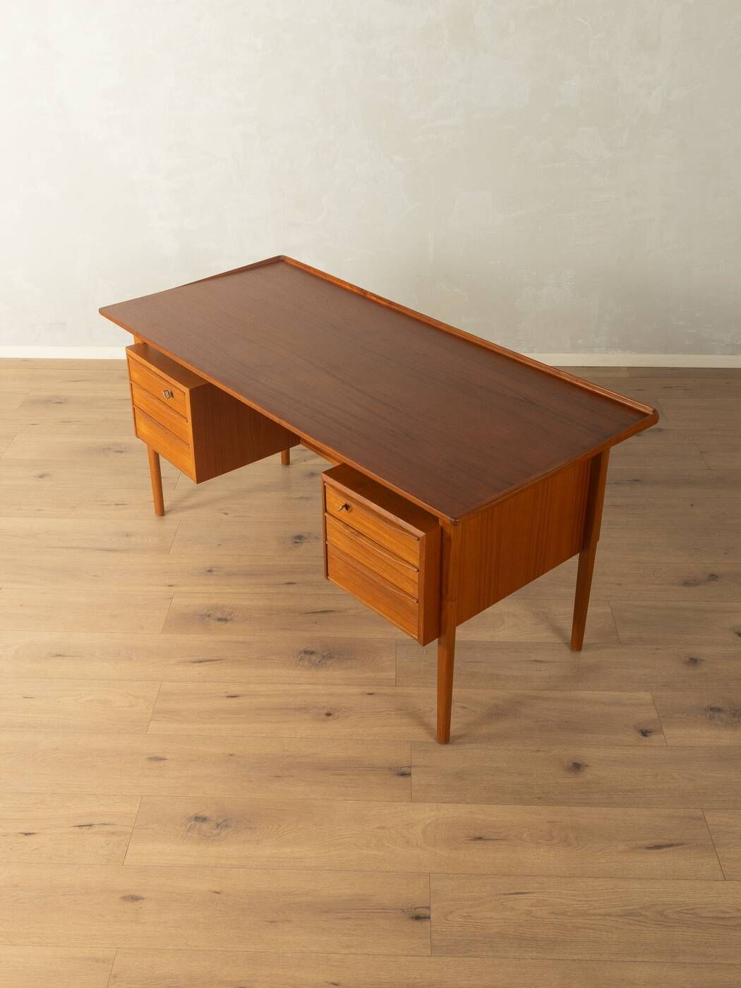 Mid-century desk in teak by Peter Løvig Nielsen (1960s)
