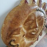 Wall decoration in the shape of sun and moon