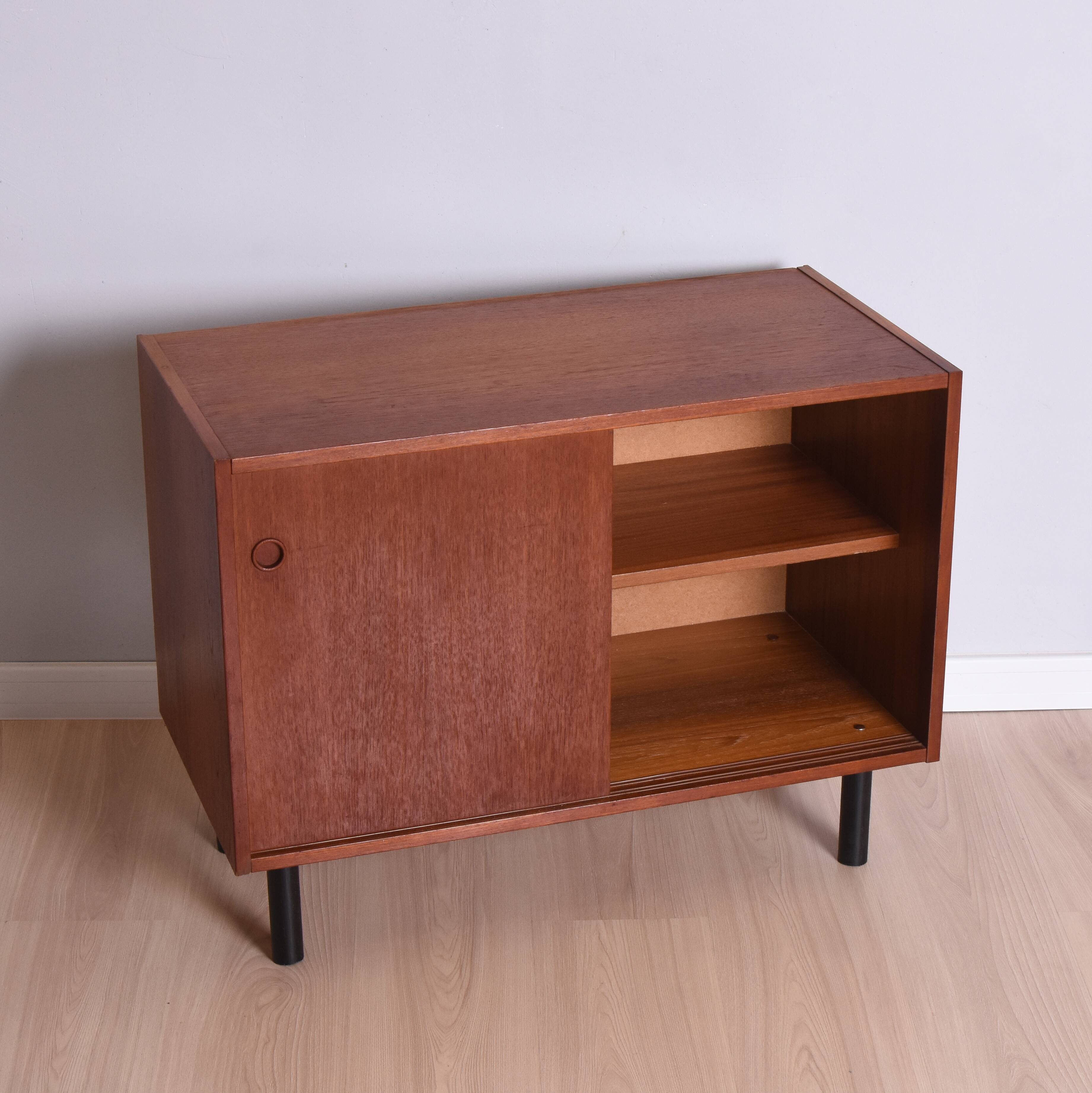 Cabinet, 1970s