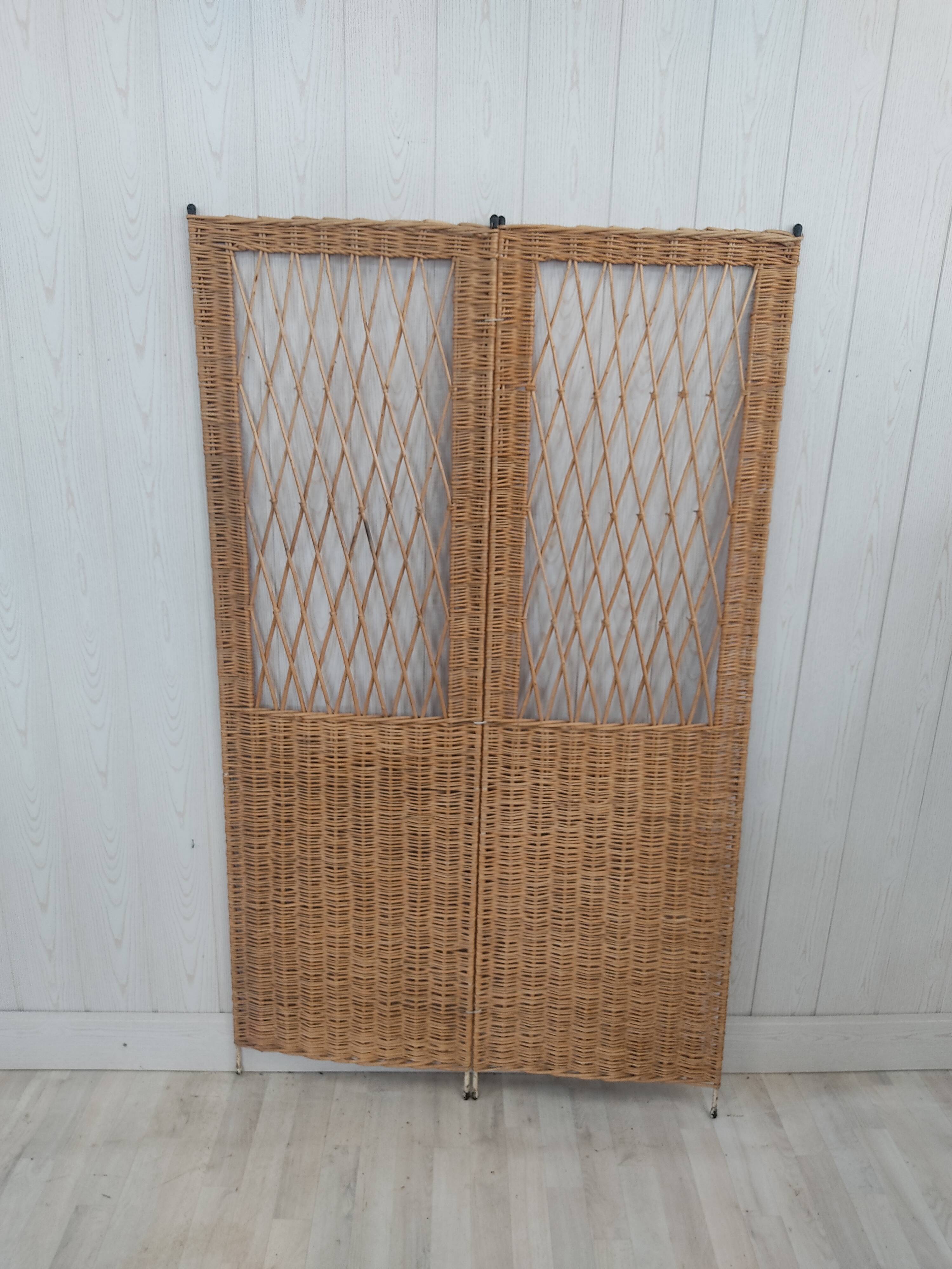 Rattan and wicker screen 2 leaves