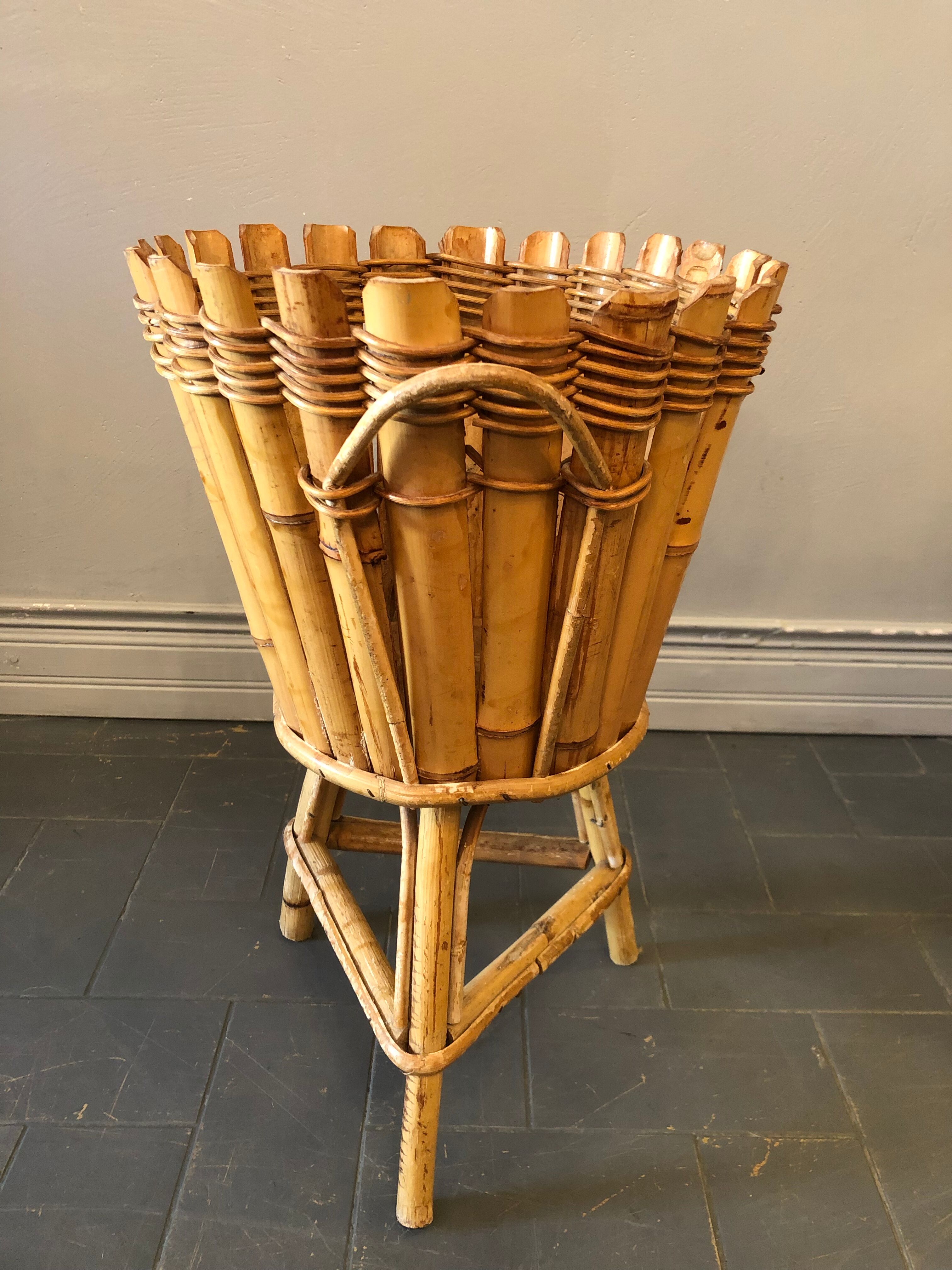 Plant holder, rattan pot cover