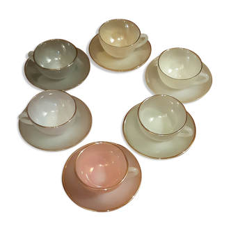 Vintage cups arcopal modele harlequin