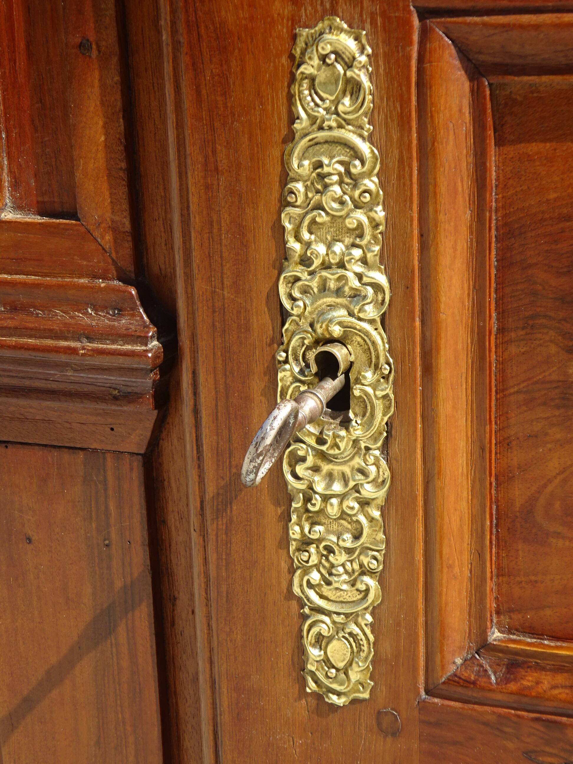 Louis Philippe wardrobe in light walnut