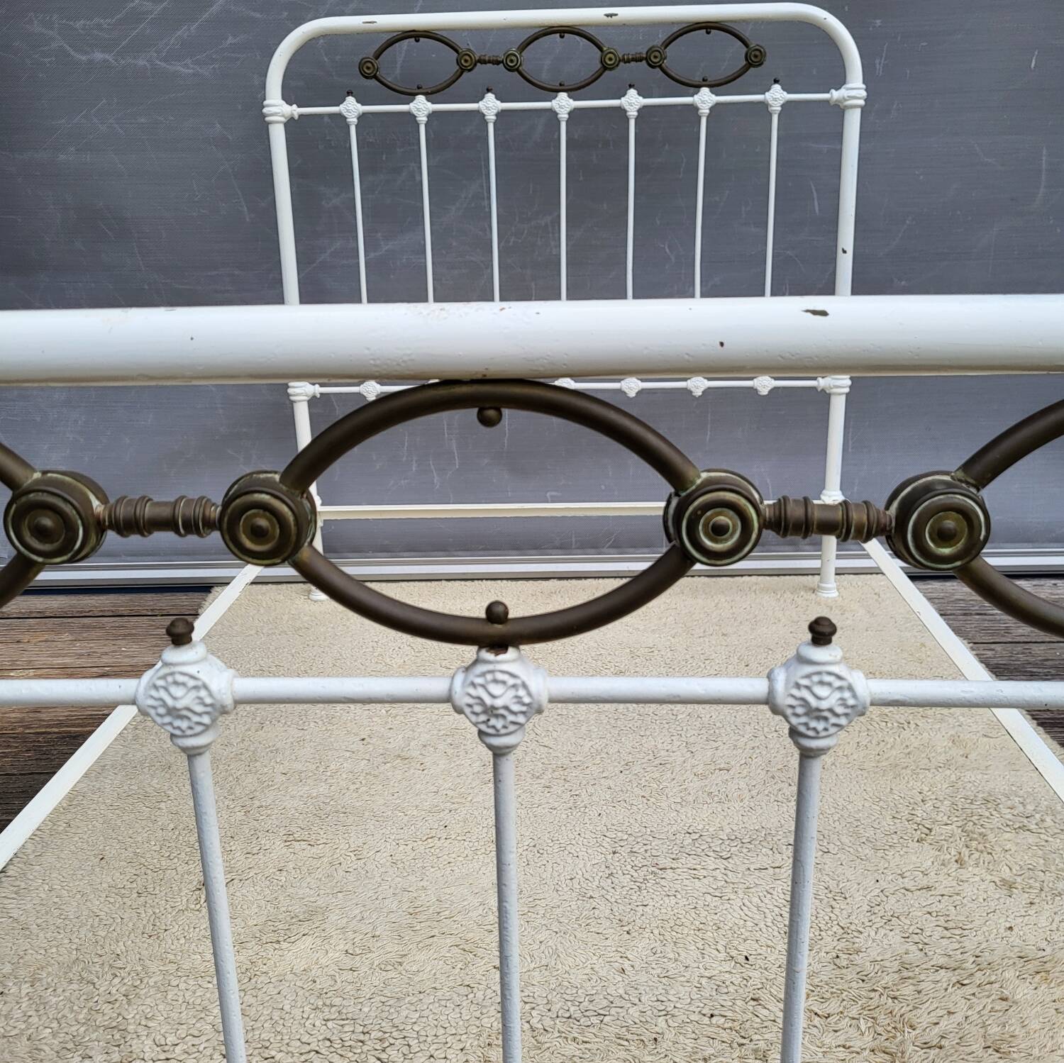 Art Deco brass almond metal bed 120x190