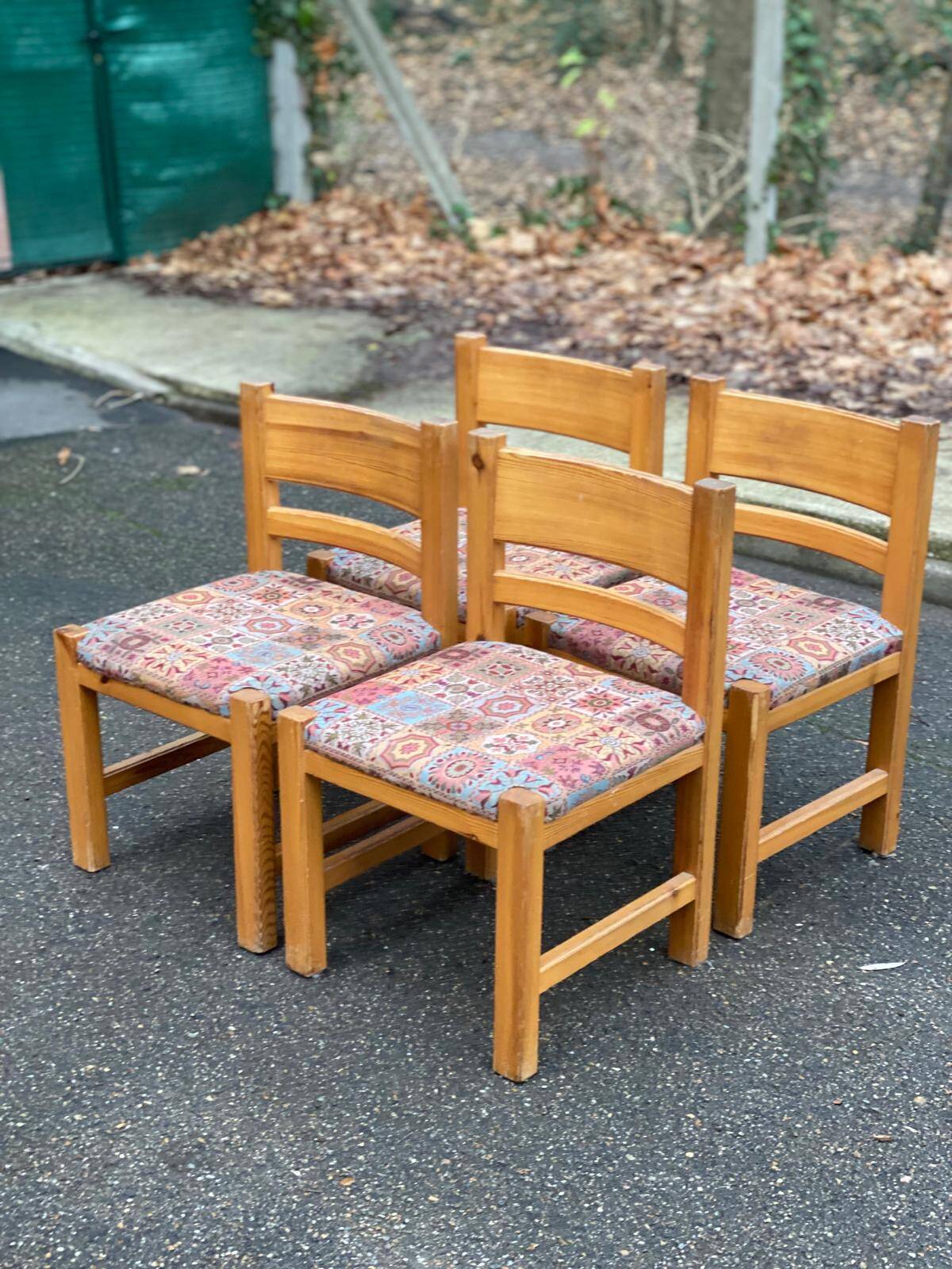 4 Scandinavian Brutalist chairs from Maison Regain, solid wood and floral fabric