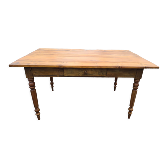 Oak farmhouse table with drawer
