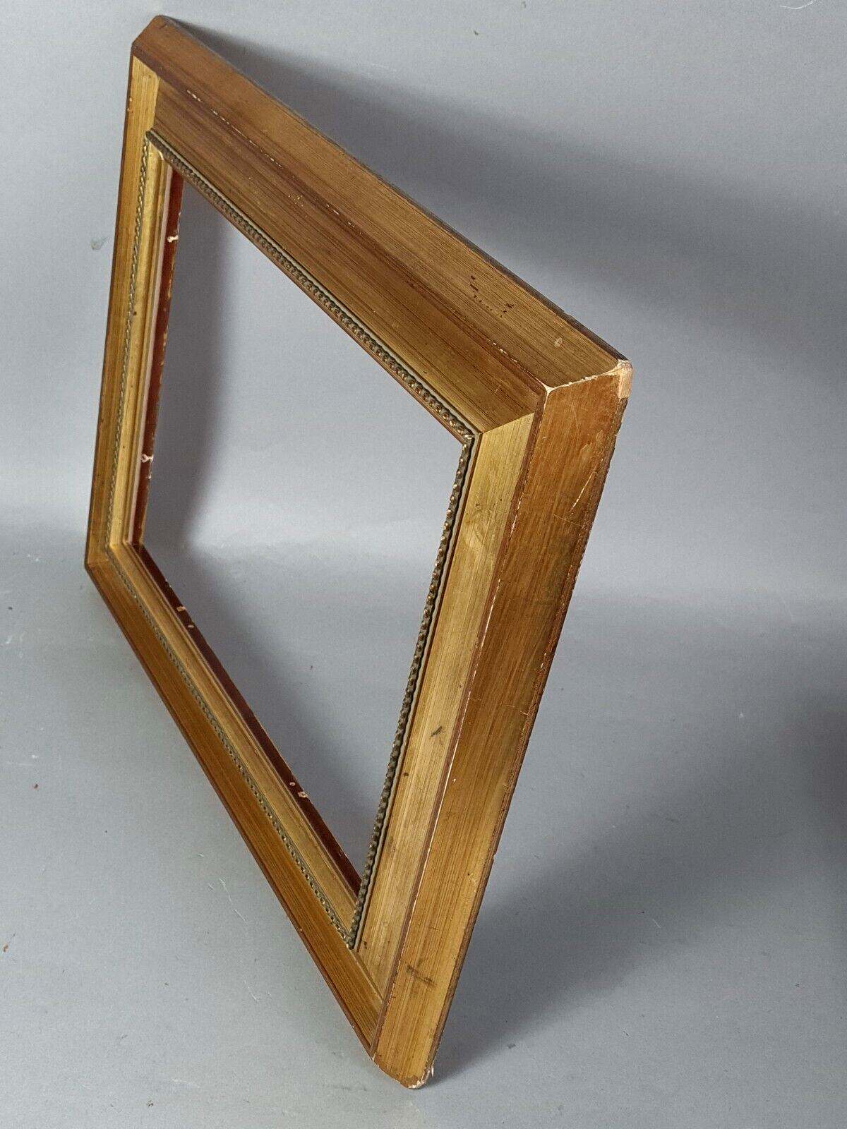 Frame inverted edges and beaded gilded wood 46x36 foliage 35x26 cm SB