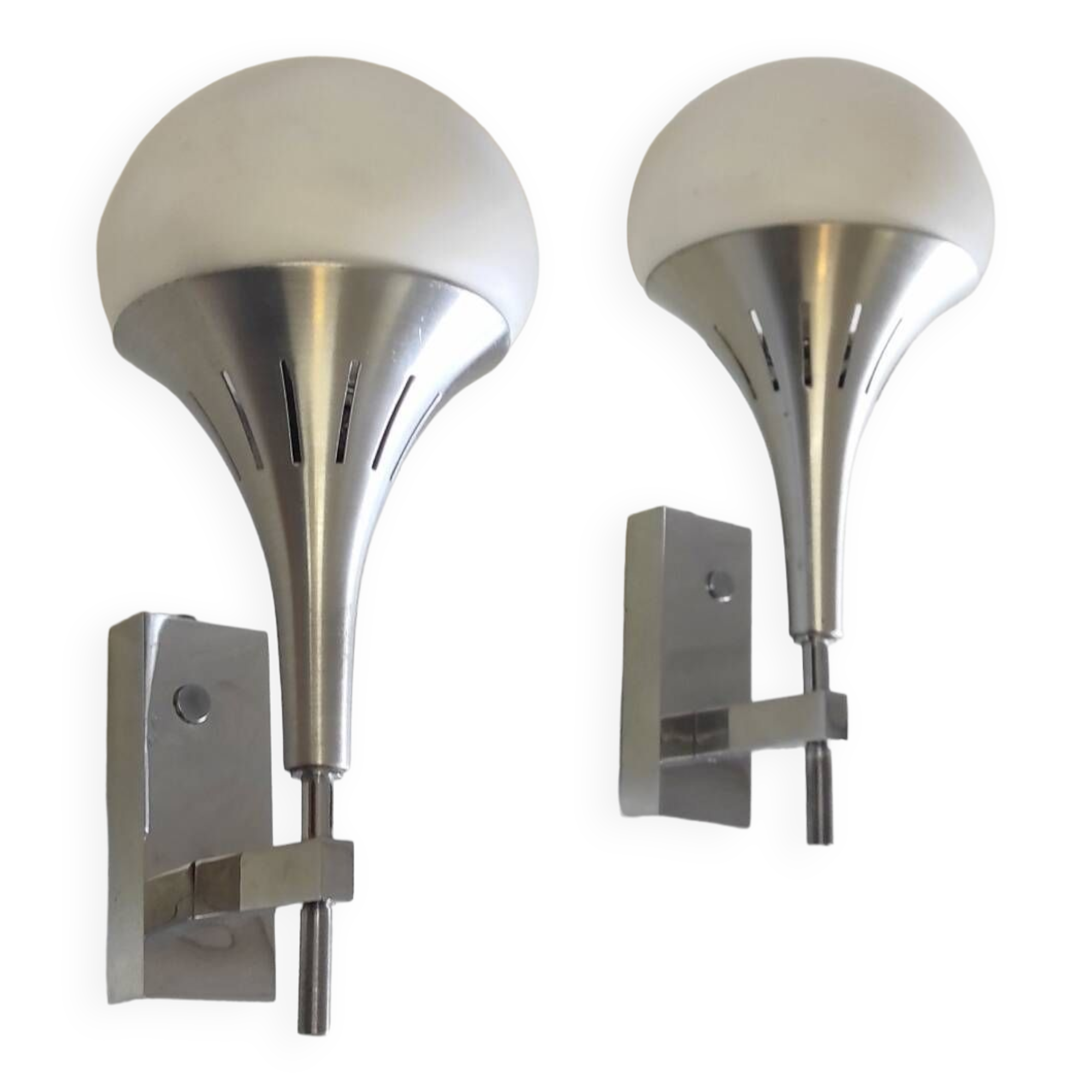 Appliques tulipes en métal et verre - années 60/70