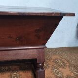 18th century Maie table in walnut