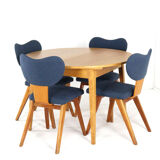 Dining set with round beech table + 4 'Heart' vintage dining chairs.