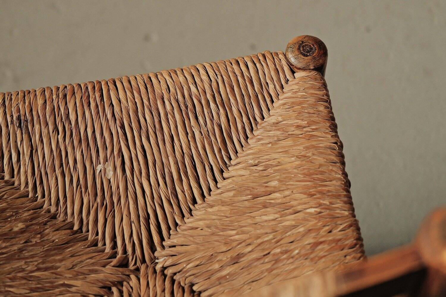 Handcrafted chairs in solid pine and woven straw – France, circa 1950