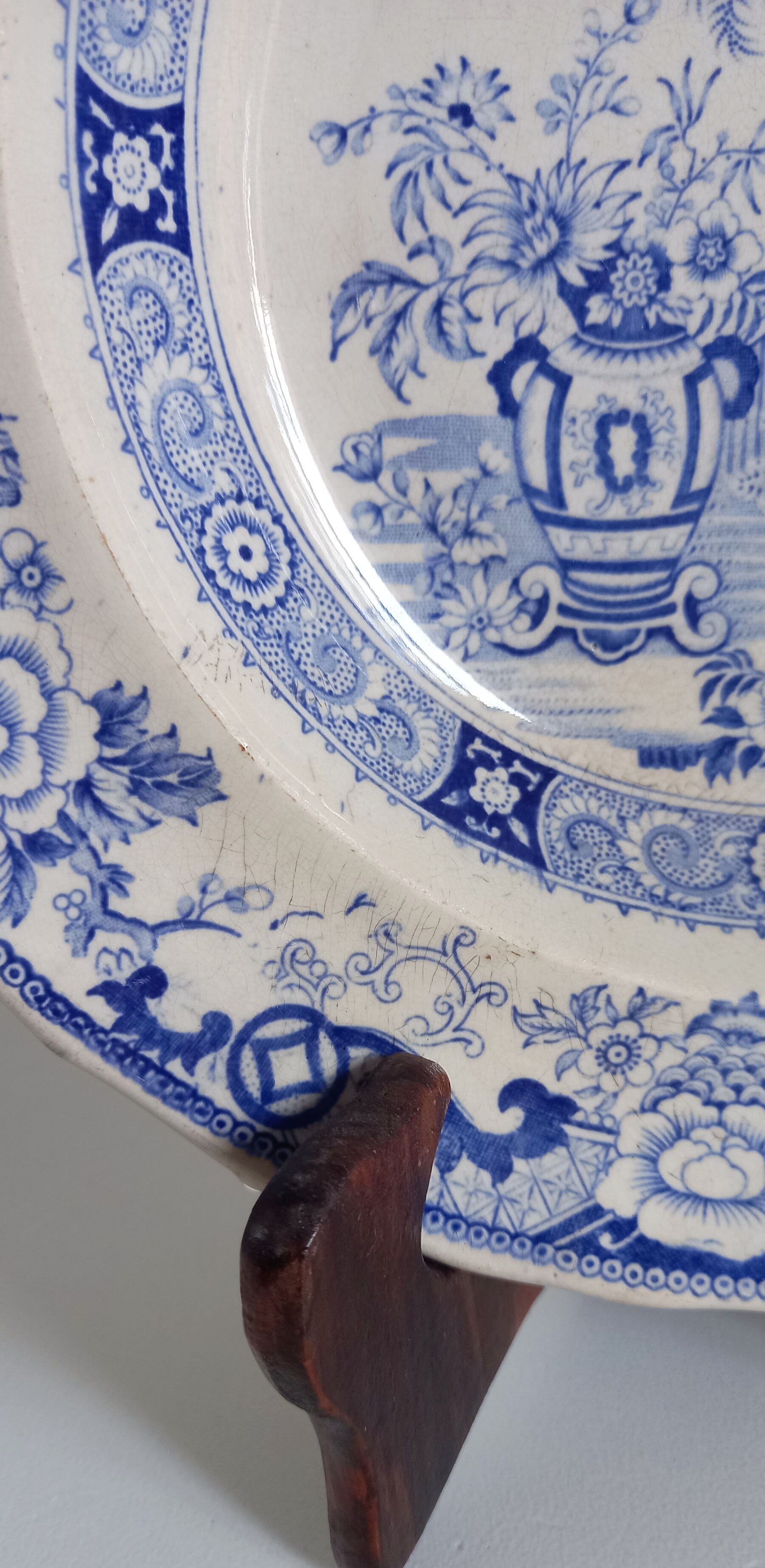 Hollow plate Creil and Montereau
