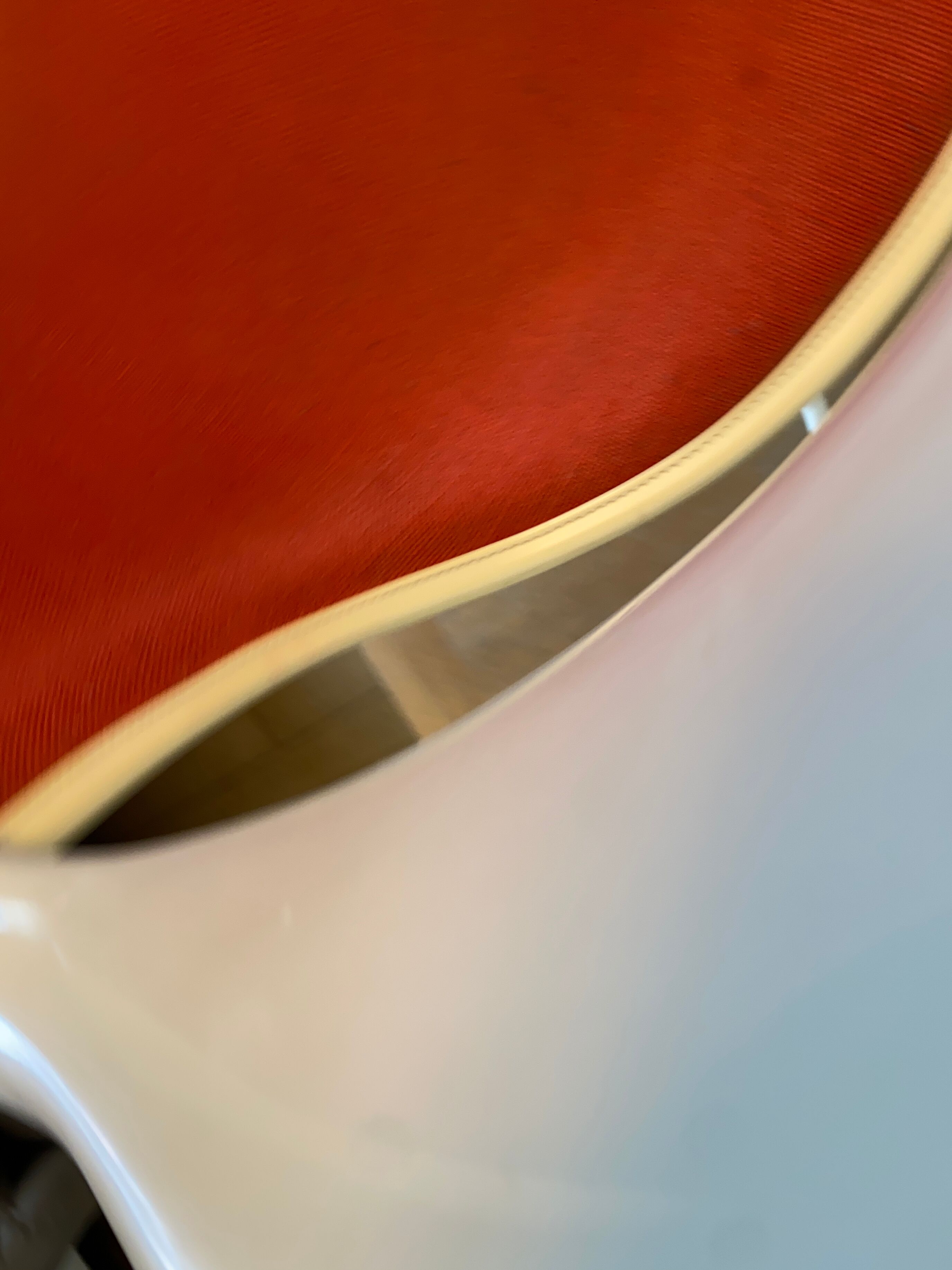 DAF Georges Nelson chair for Herman Miller. Foot la Fonda.