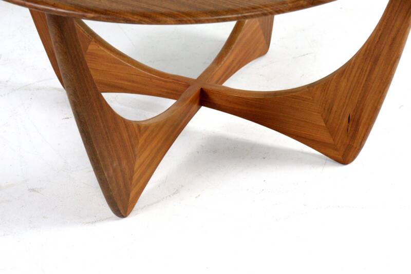 Round coffee table 'Ludlow' G-Plan Astro