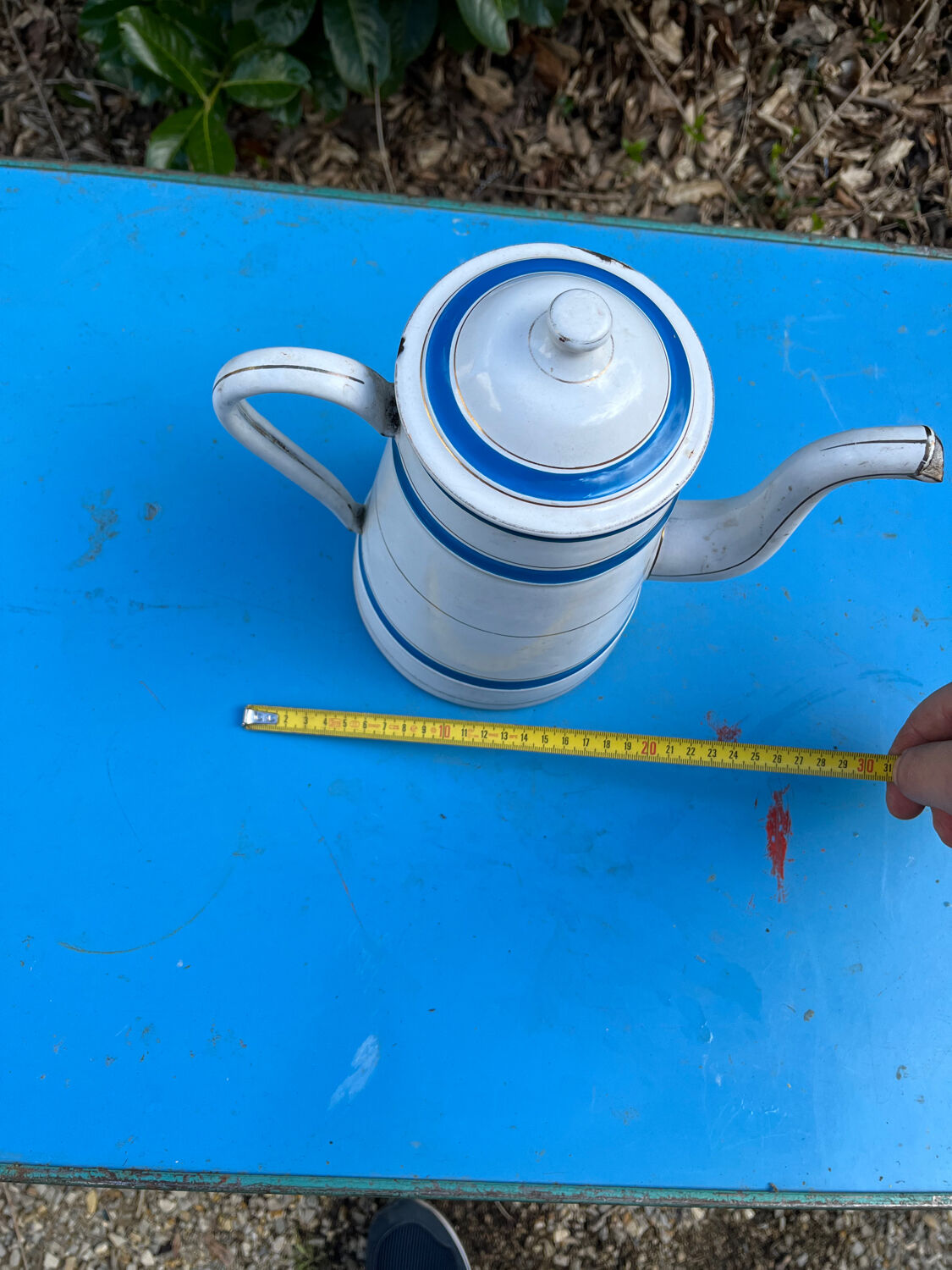 Enamelled coffee maker