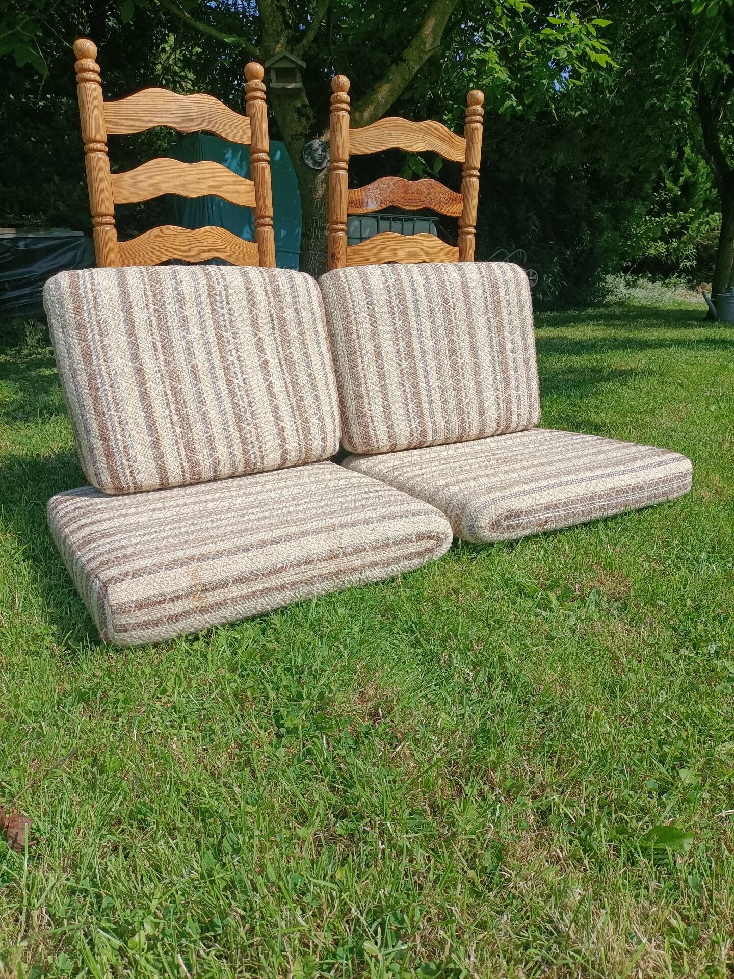 Cushion Set