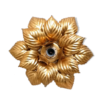 Golden flower ceiling