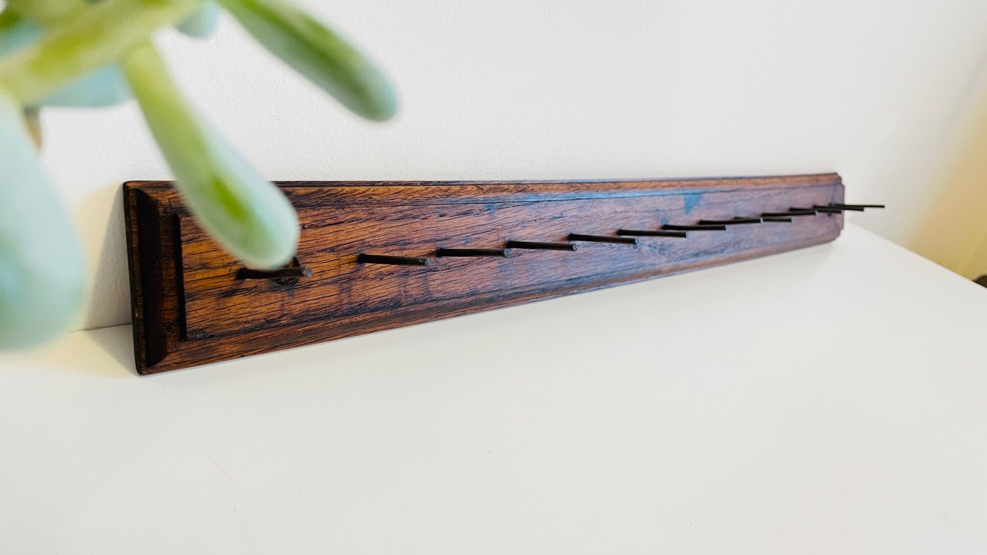 Workshop coat rack in solid oak