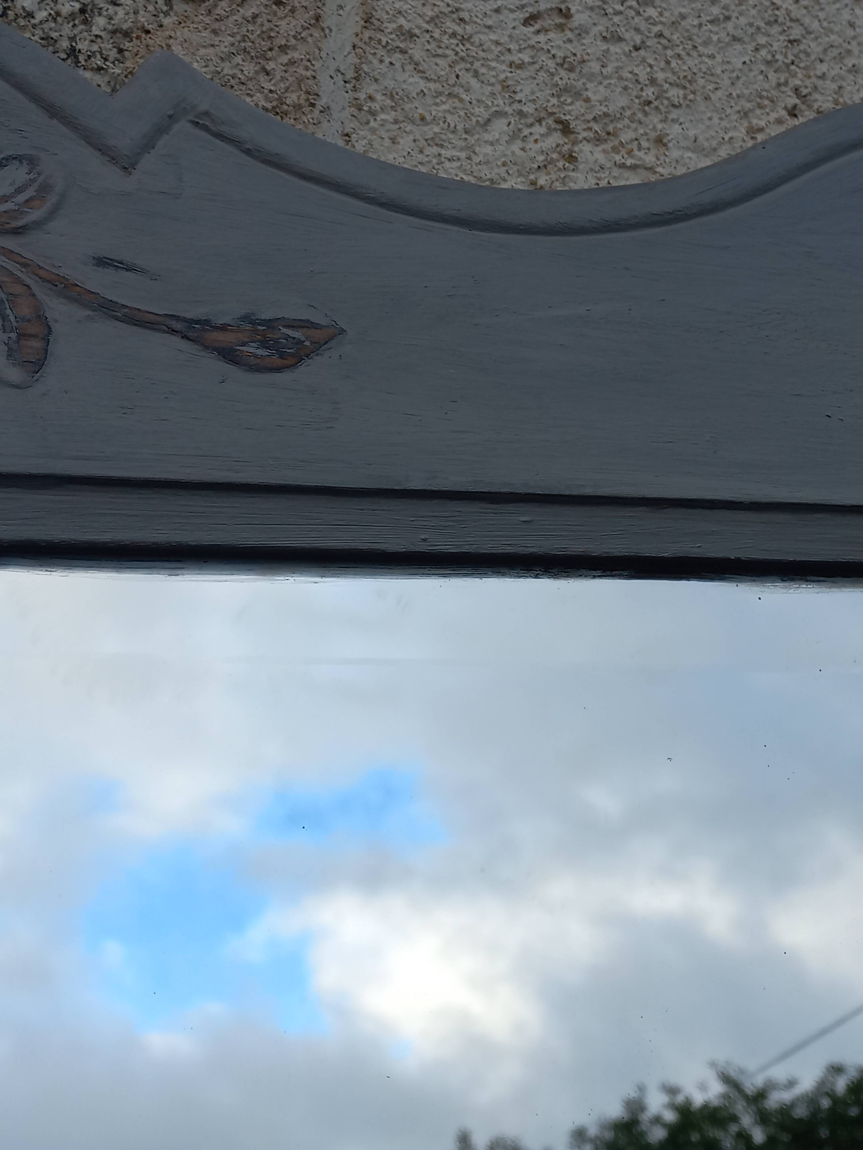 Antique Louis XV style mirror in solid oak with grey patina, 131cm.