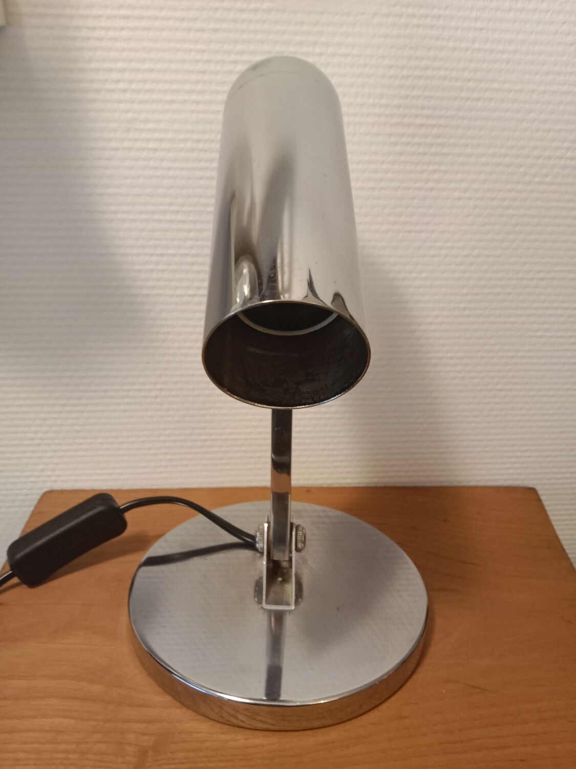 Chrome articulated desk lamp