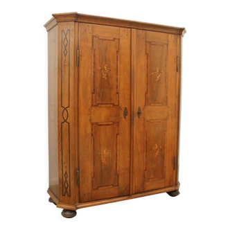 Armoire baroque autrichienne du 18ème siècle