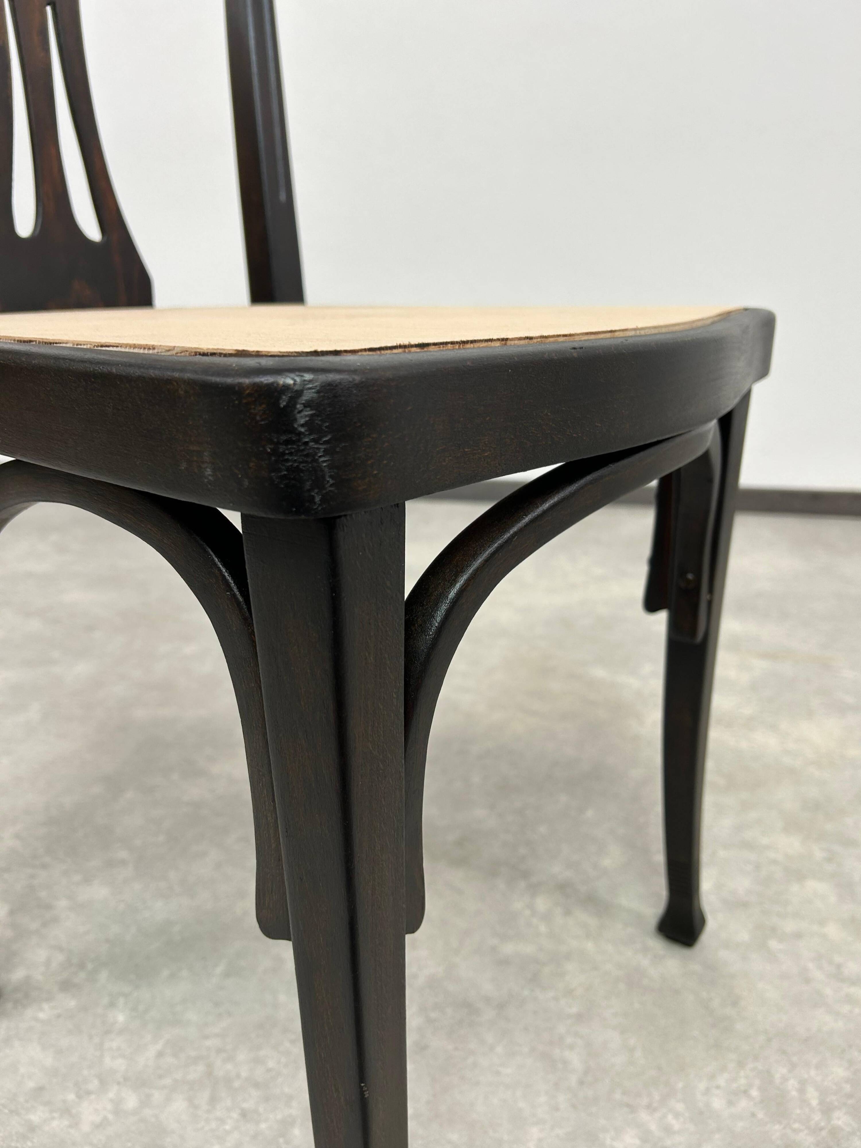 Set of 6 dining chairs no.319 by J&J Kohn