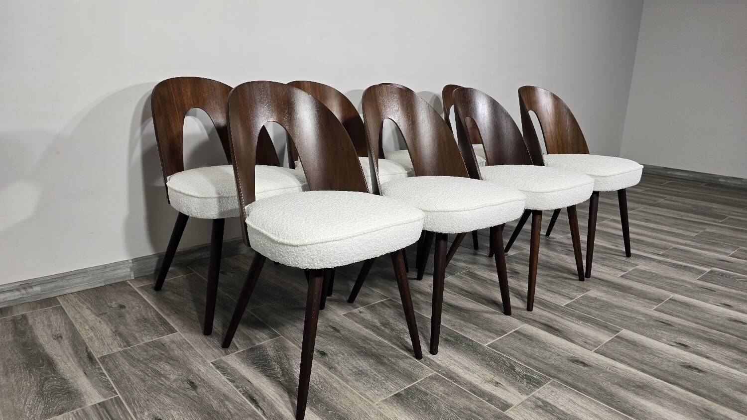 Dining Chairs by Antonin Suman, 1960s, Set of 8
