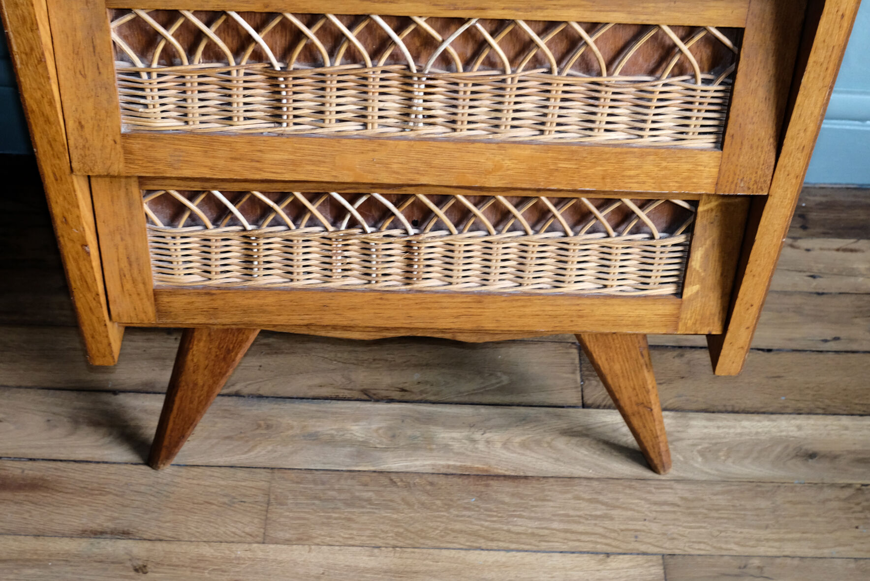 Dresser chest of drawers