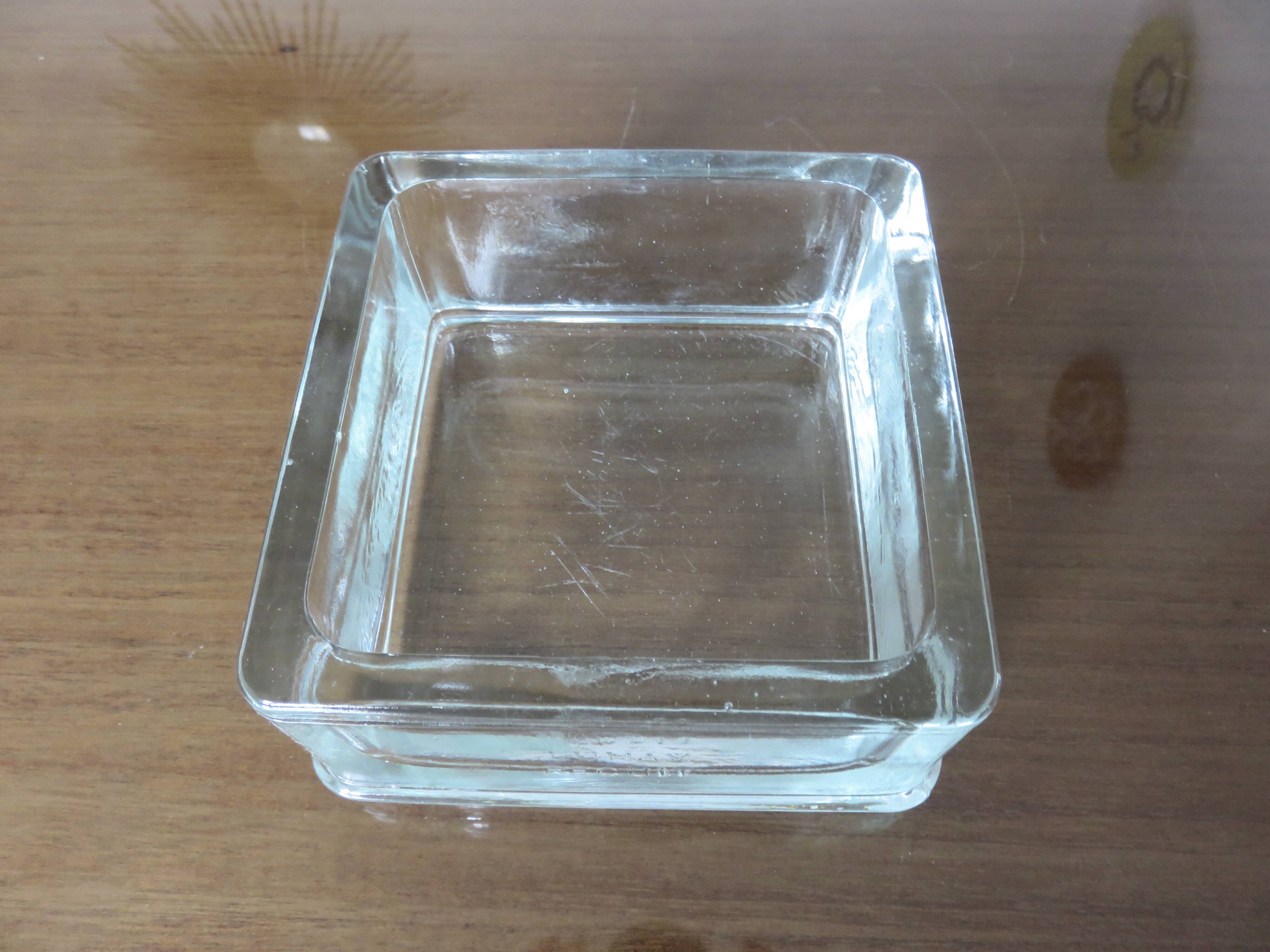Pavé de verre , cendrier, signé LUMAX, recuit, années 40 50, Le Corbusier