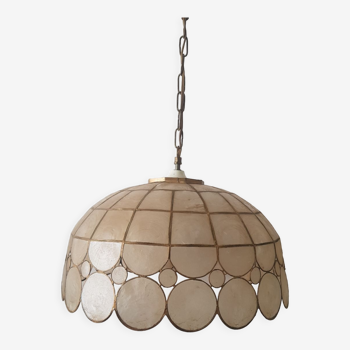 Mother-of-pearl and brass suspension