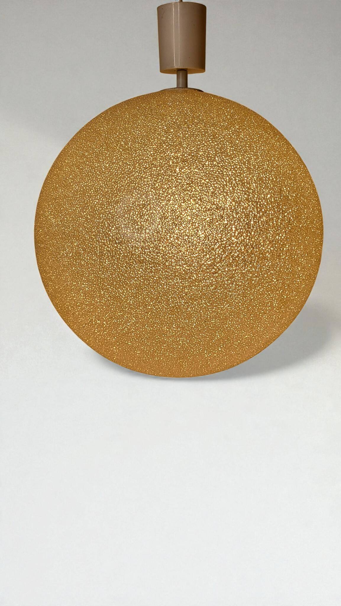 1960s-70s pendant light / Perspex globe