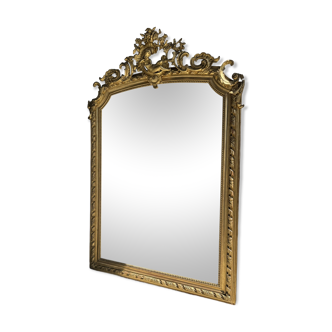 Large gilded mirror with acanthus leaf pediment H150 L98