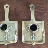 Pair of bronze candlesticks, fleur-de-lis