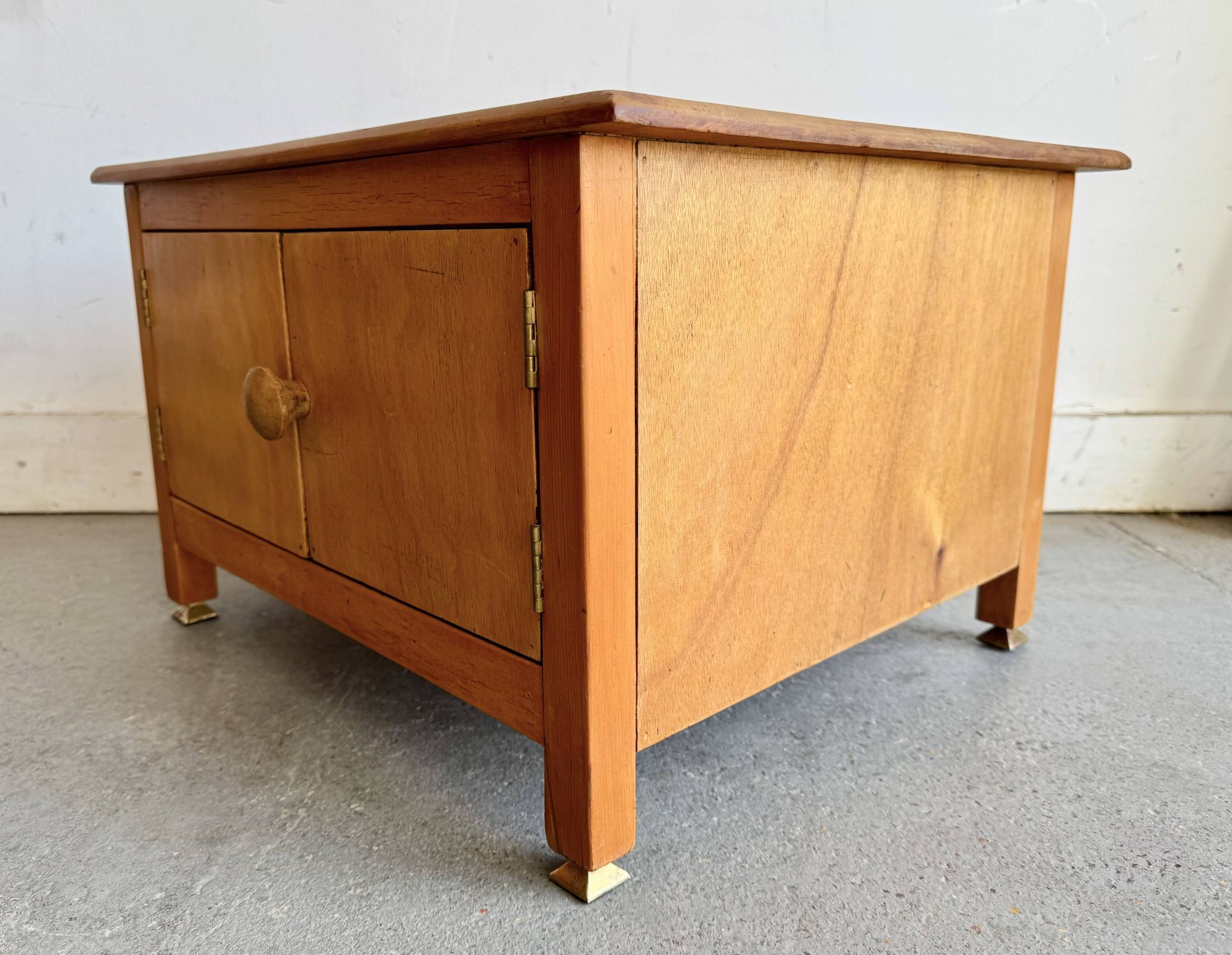 Cabinet de chevet vintage