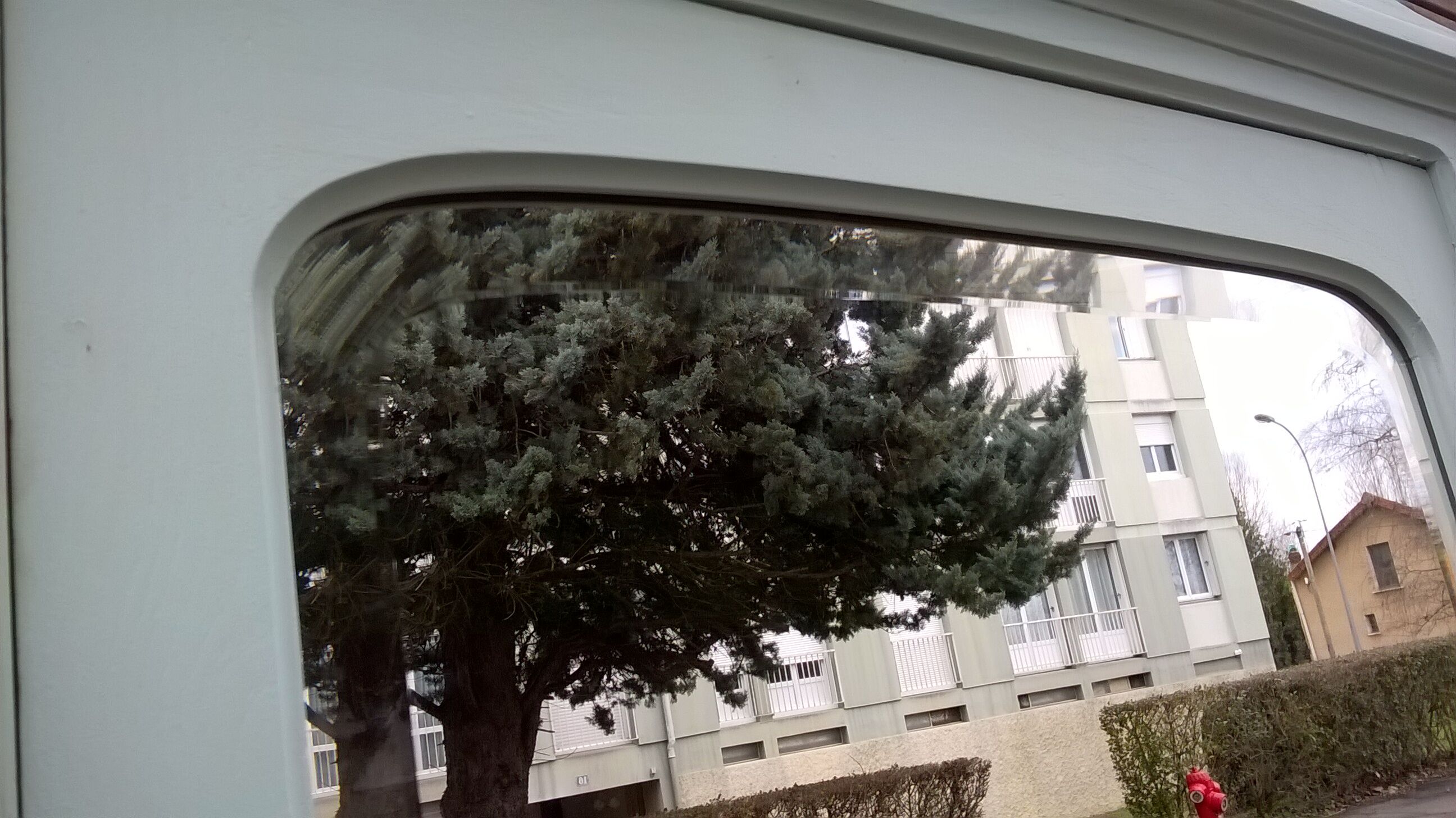 Mint parisian cabinet