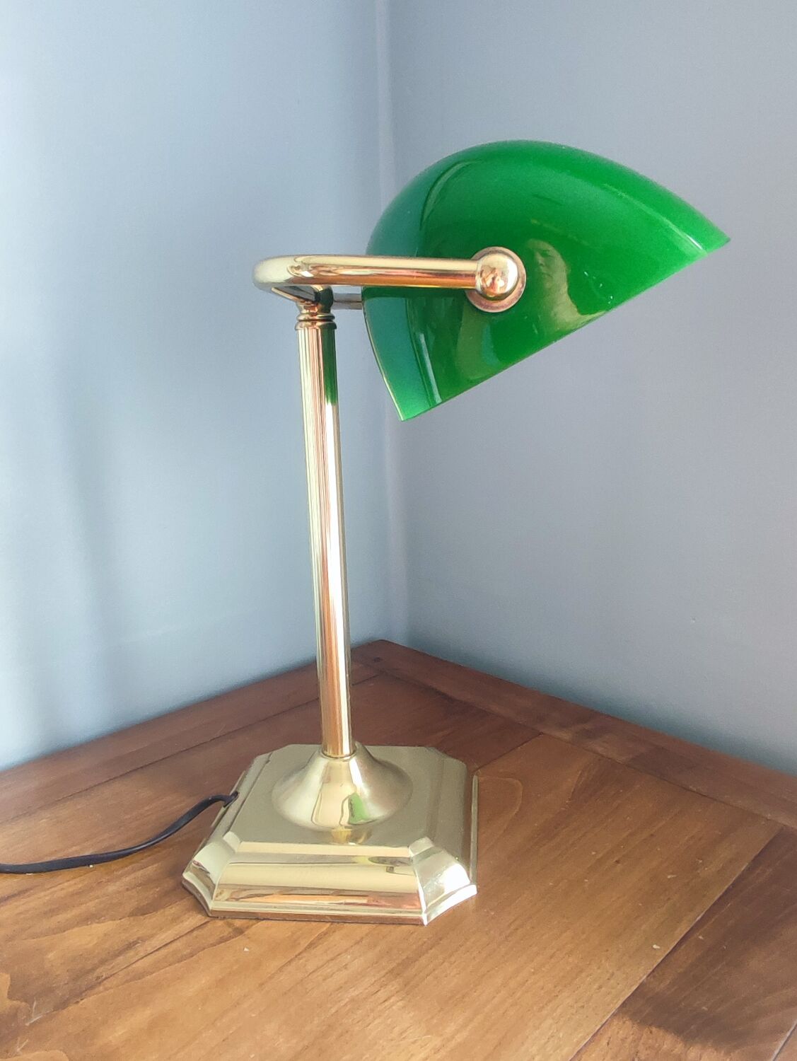 Lampe banquier en laiton et verre vintage