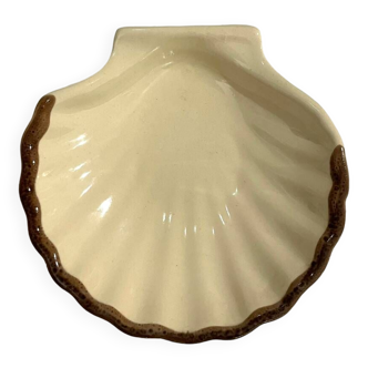 Ceramic shell dish