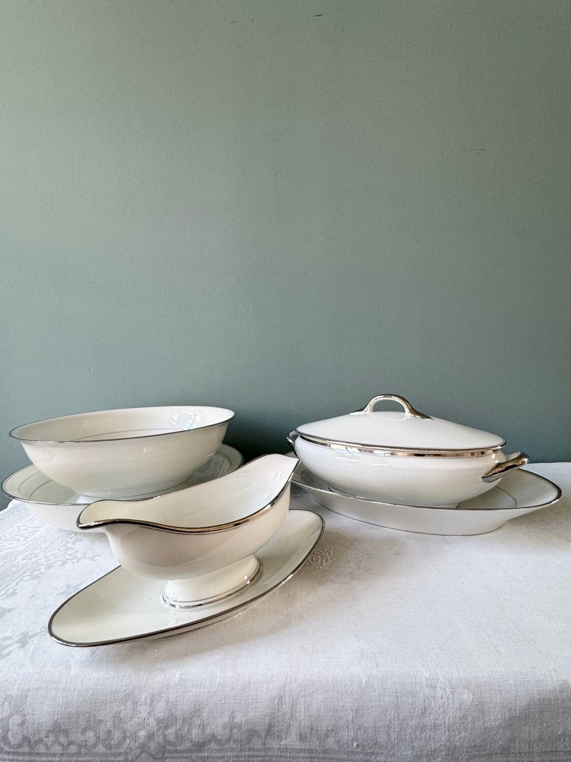 5 pieces of a 19th century Jules Vieillard porcelain service