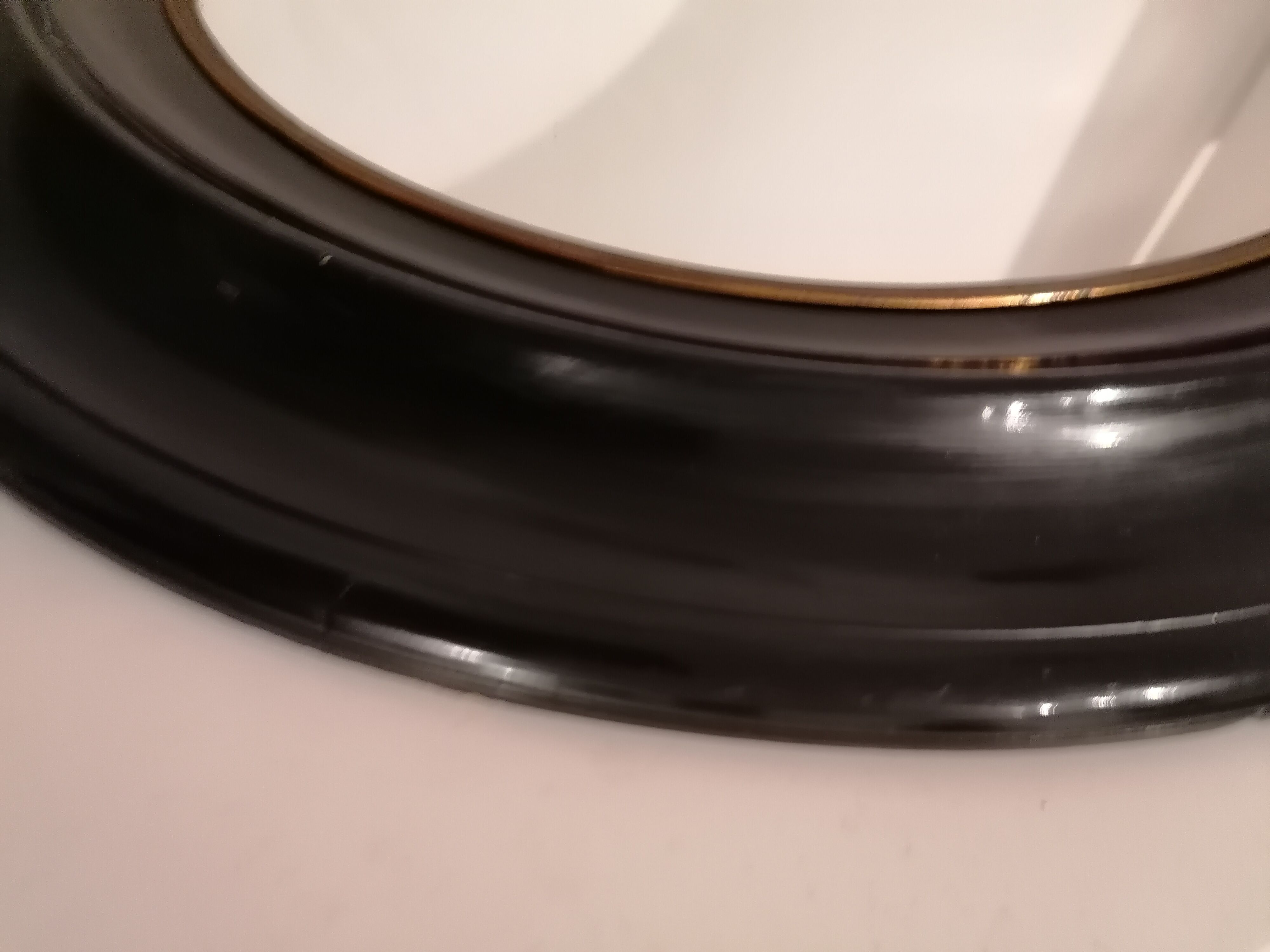 Oval mirror frame molded décor golden fillet ox eye