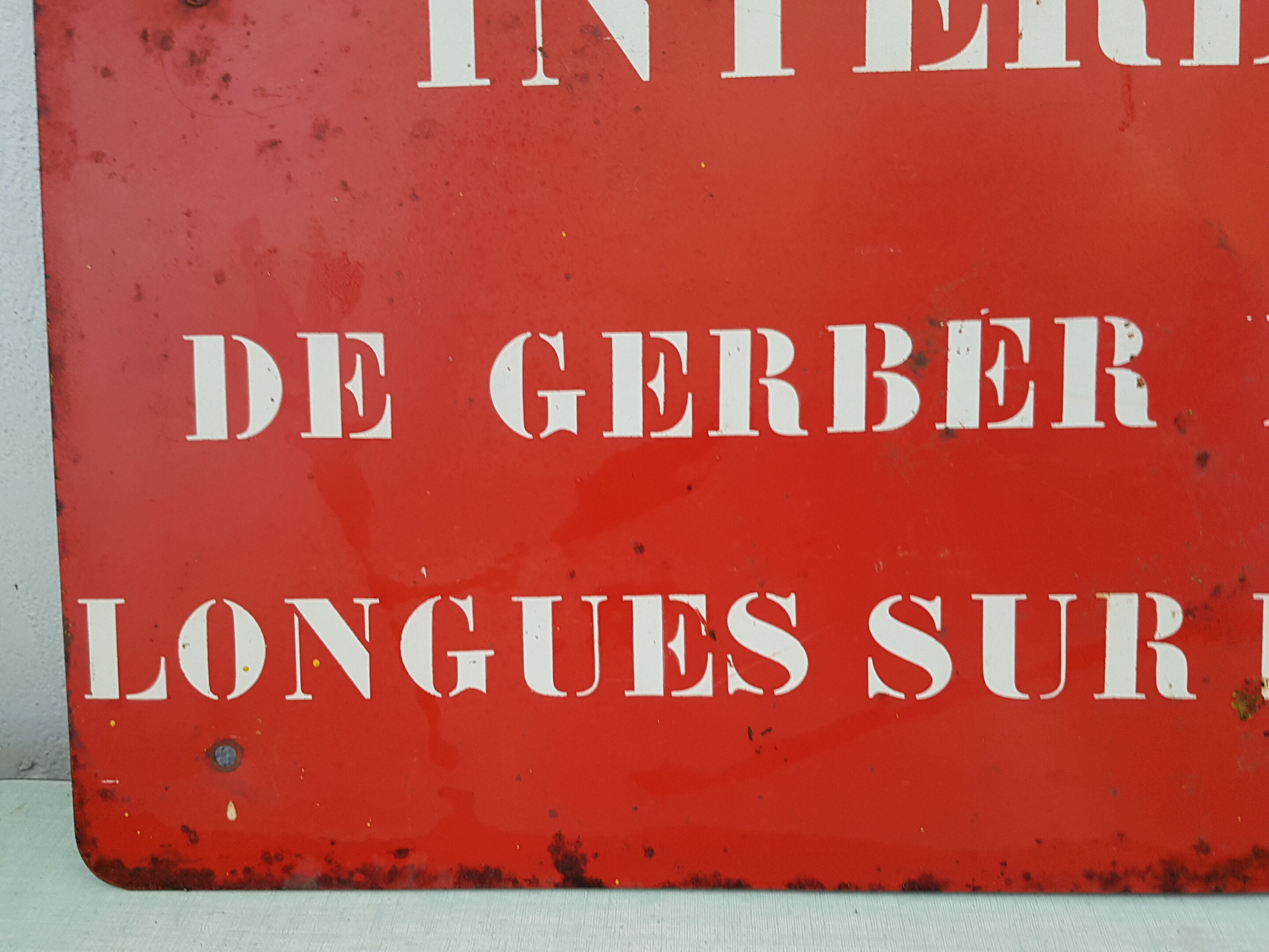 Metal plate vintage 1950