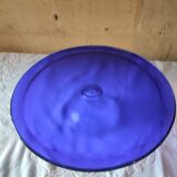 Plat à tarte sur pied en verre bleu cobalt