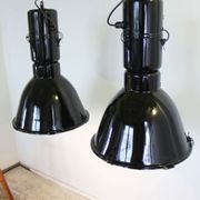Suspension industrielle elgo Maghaus