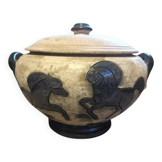 Art Deco soup tureen by Guérin