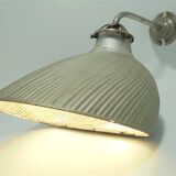 X-Ray reflector applique