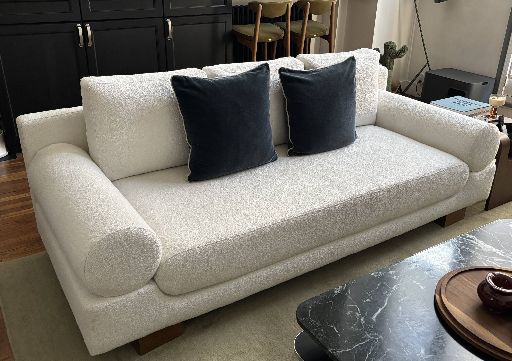 Nv gallery omniight 3-seater sofa with white Himalayan wood loops