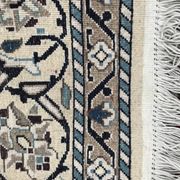 Carpet persian nain 165 x 236 cm